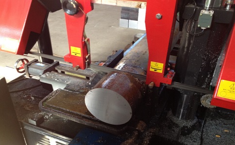 封开卧式带锯床加工时出现明显振荡如何排查？